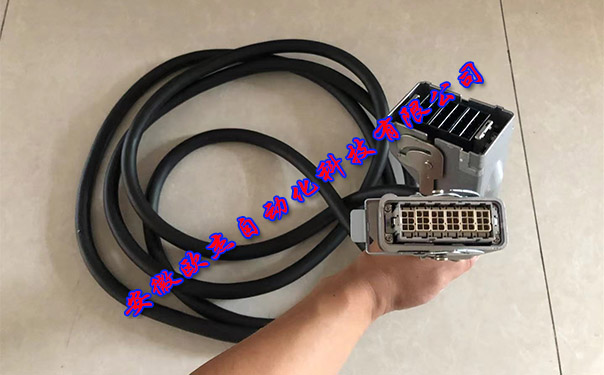 OTC機(jī)器人CN1電纜L20318C00 OTC機(jī)器人CN1電纜L20318C00